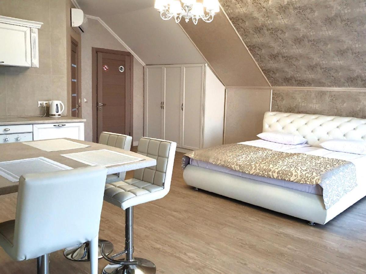 Sweethome 3 Free Parking Apartment Uzhhorod